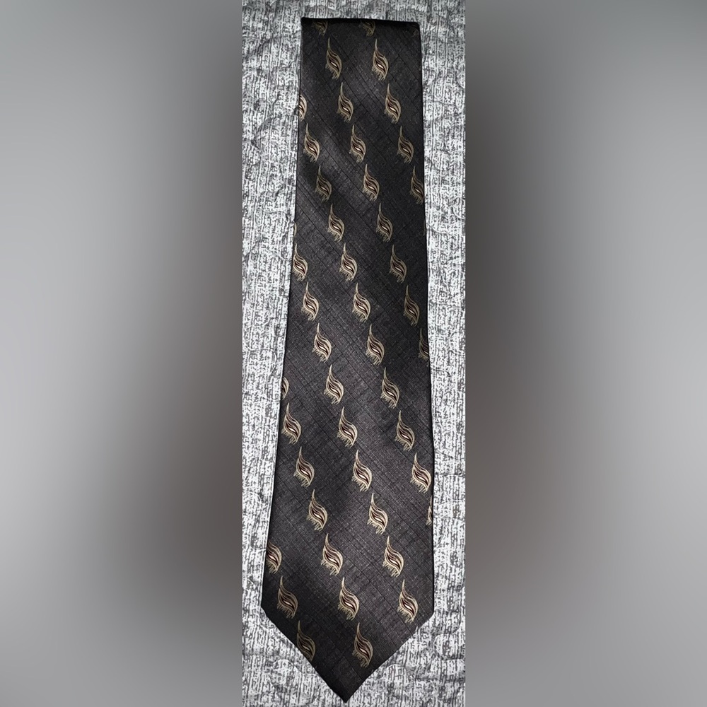 Bill Blass Black Brown Gray Patterned Tie